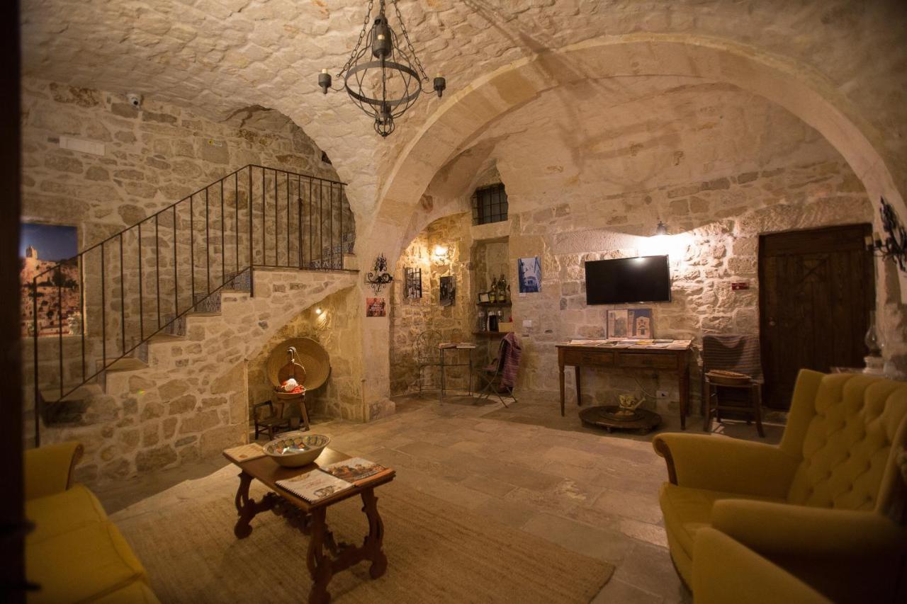 Case-Grotte Degli Avi, Esperienza Abitativa In Grotta Модика Екстериор снимка